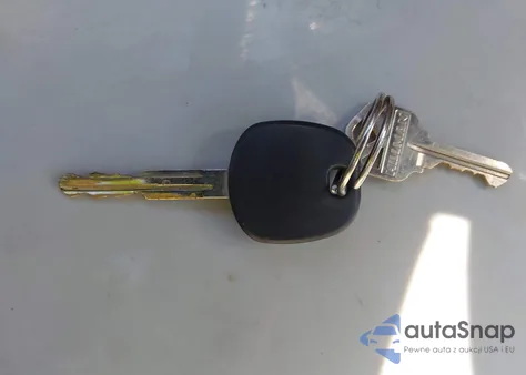 2006 Toyota Corolla Ce from USA, damaged, VIN 2T1BR32E56C695535